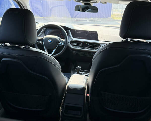 Белый БМВ 1 Серия, объемом двигателя 2 л и пробегом 38 тыс. км за 22700 $, фото 8 на Automoto.ua