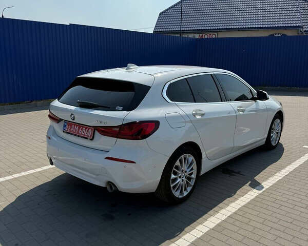 Белый БМВ 1 Серия, объемом двигателя 2 л и пробегом 38 тыс. км за 23100 $, фото 2 на Automoto.ua