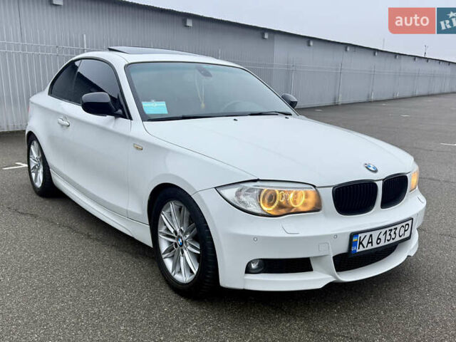 Белый БМВ 1 Серия, объемом двигателя 3 л и пробегом 136 тыс. км за 9300 $, фото 21 на Automoto.ua