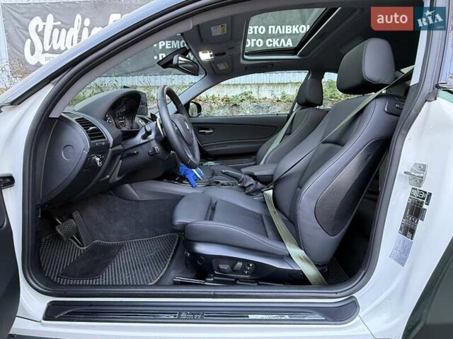 Белый БМВ 1 Серия, объемом двигателя 2 л и пробегом 90 тыс. км за 17770 $, фото 66 на Automoto.ua