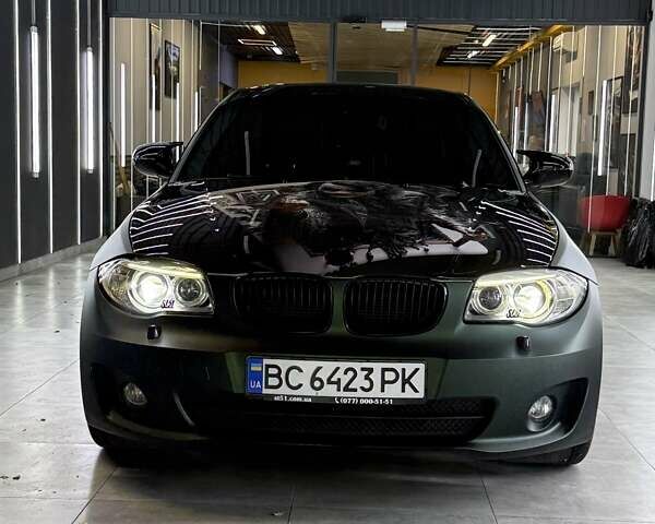 Белый БМВ 1 Серия, объемом двигателя 2 л и пробегом 90 тыс. км за 19990 $, фото 13 на Automoto.ua