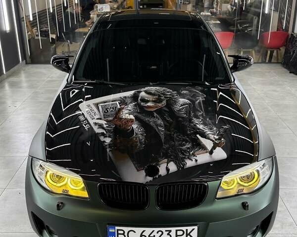 Белый БМВ 1 Серия, объемом двигателя 2 л и пробегом 90 тыс. км за 19990 $, фото 6 на Automoto.ua