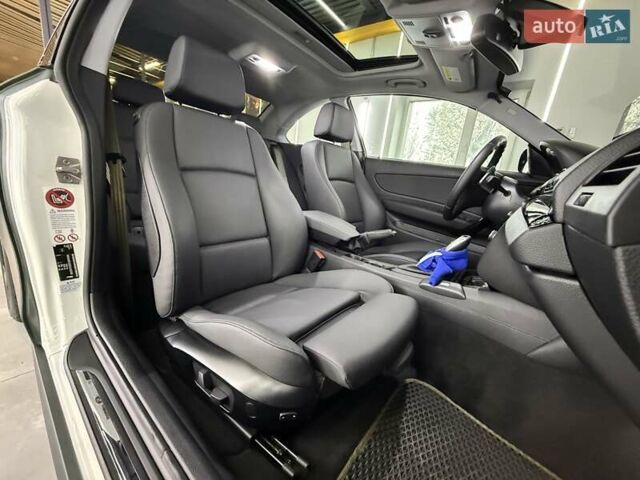 Белый БМВ 1 Серия, объемом двигателя 2 л и пробегом 90 тыс. км за 19990 $, фото 55 на Automoto.ua