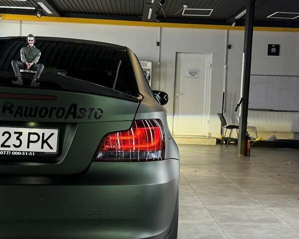 Белый БМВ 1 Серия, объемом двигателя 2 л и пробегом 90 тыс. км за 19990 $, фото 32 на Automoto.ua