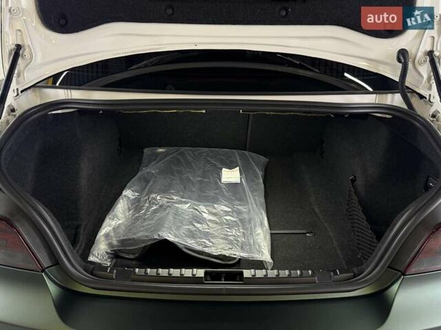 Белый БМВ 1 Серия, объемом двигателя 2 л и пробегом 90 тыс. км за 17770 $, фото 32 на Automoto.ua