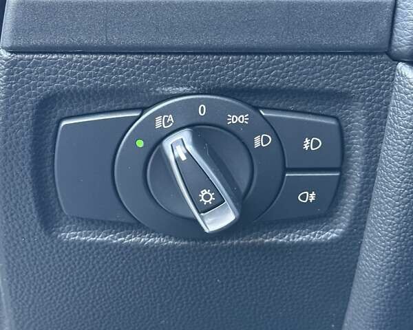 Белый БМВ 1 Серия, объемом двигателя 2 л и пробегом 90 тыс. км за 17770 $, фото 54 на Automoto.ua