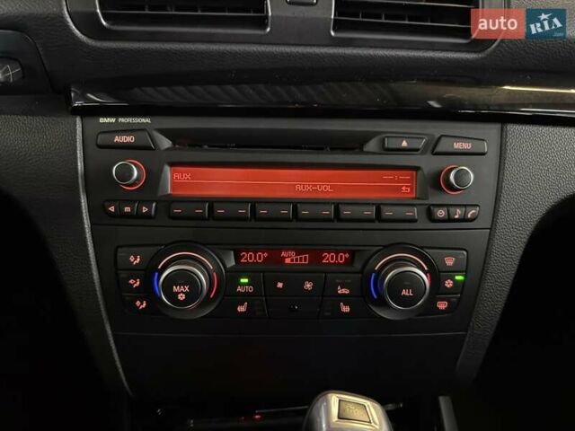 Белый БМВ 1 Серия, объемом двигателя 2 л и пробегом 90 тыс. км за 19990 $, фото 49 на Automoto.ua