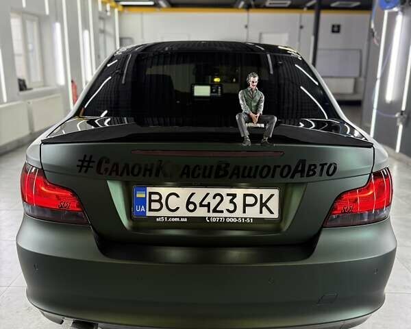 Белый БМВ 1 Серия, объемом двигателя 2 л и пробегом 90 тыс. км за 19990 $, фото 26 на Automoto.ua