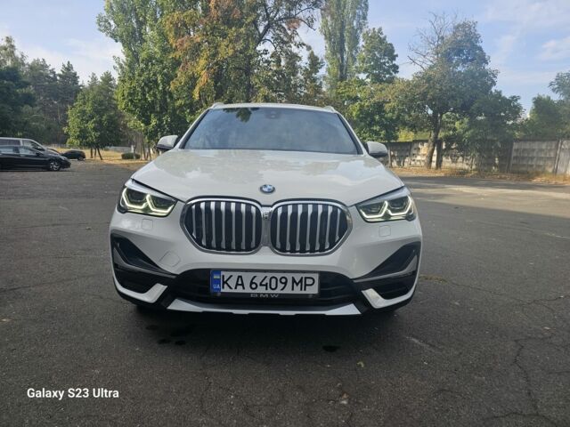 Белый БМВ 1 Серия, объемом двигателя 2 л и пробегом 19 тыс. км за 21999 $, фото 3 на Automoto.ua