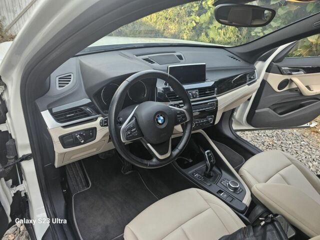 Белый БМВ 1 Серия, объемом двигателя 2 л и пробегом 19 тыс. км за 21999 $, фото 5 на Automoto.ua