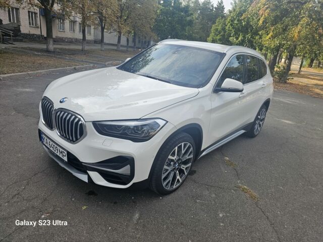 Белый БМВ 1 Серия, объемом двигателя 2 л и пробегом 19 тыс. км за 21999 $, фото 7 на Automoto.ua