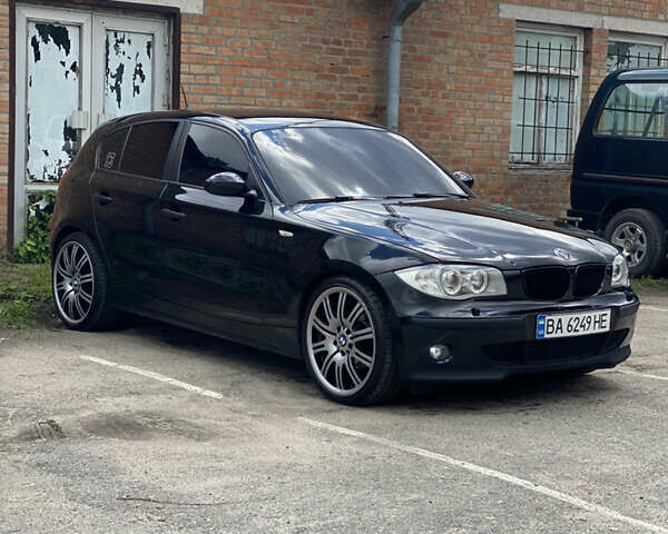 Черный БМВ 1 Серия, объемом двигателя 1.6 л и пробегом 268 тыс. км за 5700 $, фото 1 на Automoto.ua