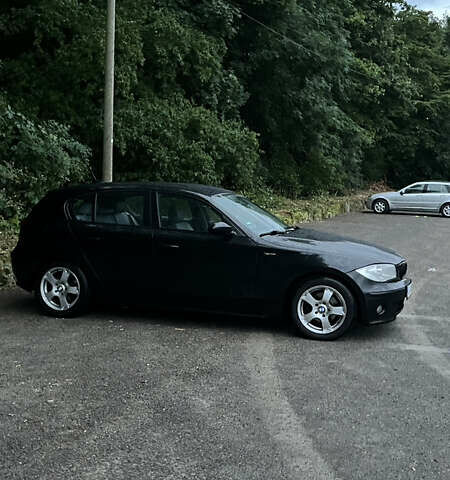 Черный БМВ 1 Серия, объемом двигателя 2 л и пробегом 313 тыс. км за 3060 $, фото 3 на Automoto.ua