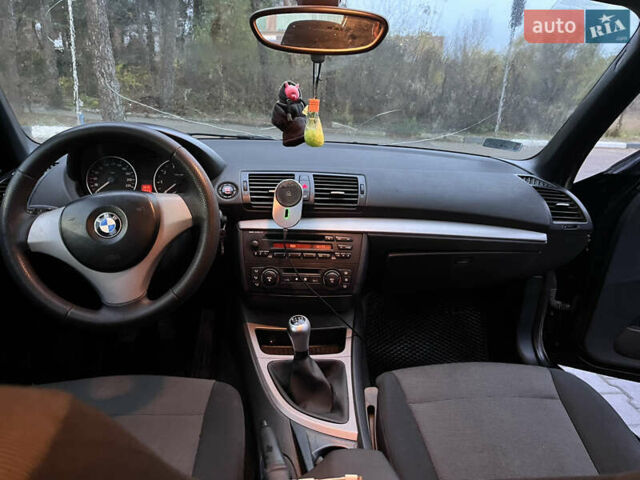 Черный БМВ 1 Серия, объемом двигателя 1.6 л и пробегом 311 тыс. км за 5200 $, фото 4 на Automoto.ua