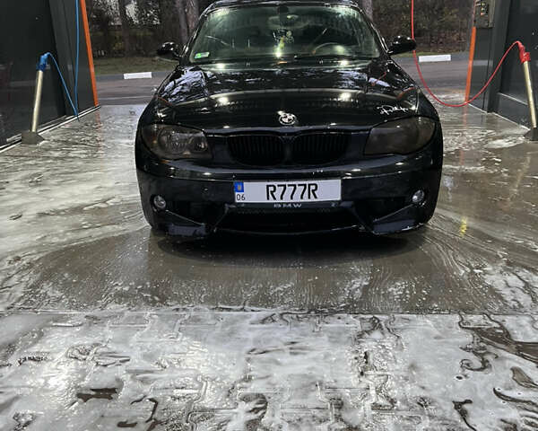 Черный БМВ 1 Серия, объемом двигателя 1.6 л и пробегом 311 тыс. км за 5200 $, фото 3 на Automoto.ua