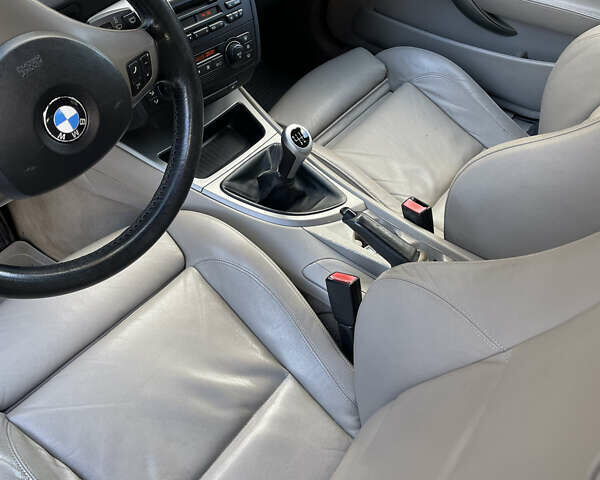 Чорний БМВ 1 Серія, об'ємом двигуна 1.6 л та пробігом 290 тис. км за 4900 $, фото 22 на Automoto.ua