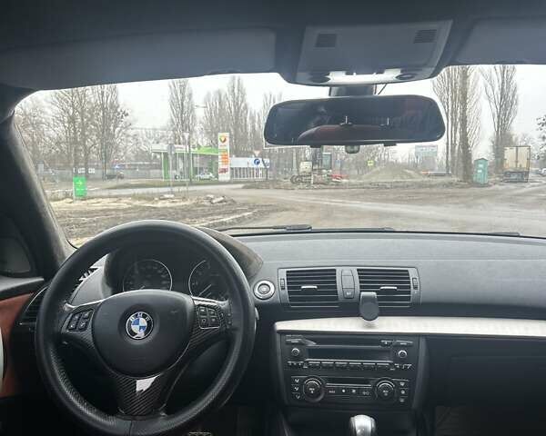 Черный БМВ 1 Серия, объемом двигателя 2 л и пробегом 333 тыс. км за 6000 $, фото 8 на Automoto.ua