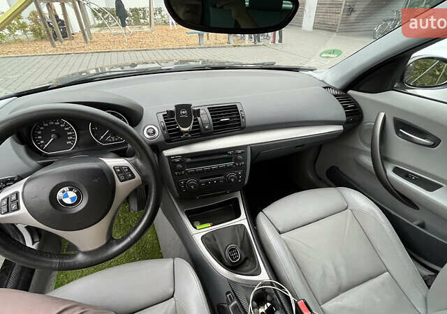 Черный БМВ 1 Серия, объемом двигателя 2 л и пробегом 313 тыс. км за 3060 $, фото 12 на Automoto.ua