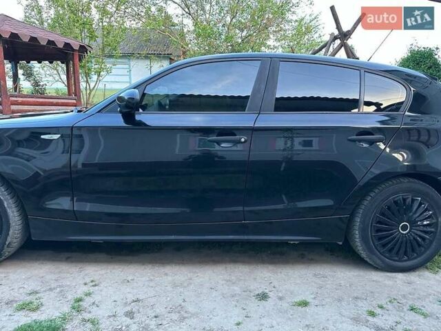 Черный БМВ 1 Серия, объемом двигателя 1.6 л и пробегом 227 тыс. км за 4450 $, фото 6 на Automoto.ua