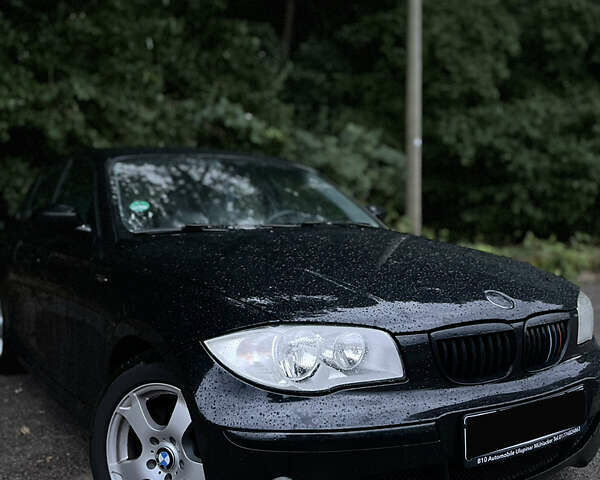 Черный БМВ 1 Серия, объемом двигателя 2 л и пробегом 313 тыс. км за 3060 $, фото 2 на Automoto.ua