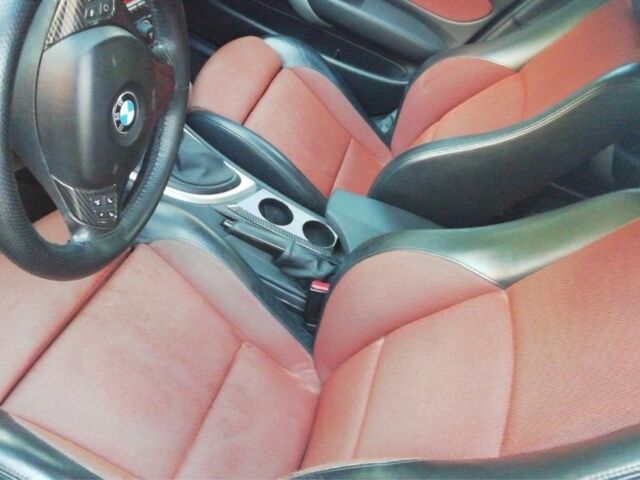 Черный БМВ 1 Серия, объемом двигателя 2 л и пробегом 312 тыс. км за 6000 $, фото 9 на Automoto.ua