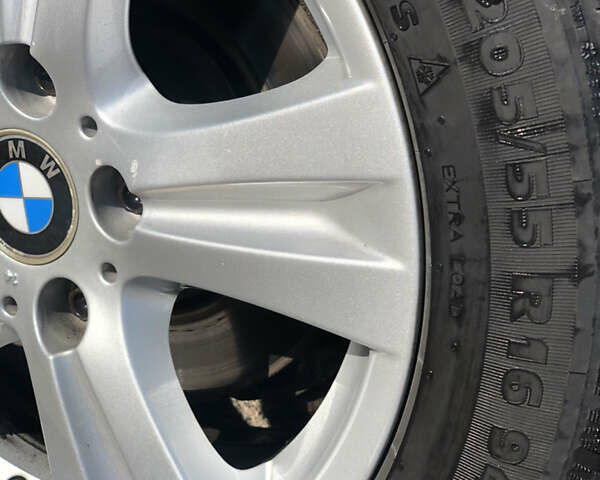 Чорний БМВ 1 Серія, об'ємом двигуна 1.6 л та пробігом 238 тис. км за 5700 $, фото 6 на Automoto.ua