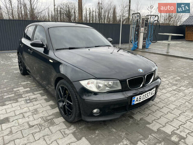 Черный БМВ 1 Серия, объемом двигателя 2 л и пробегом 398 тыс. км за 5550 $, фото 5 на Automoto.ua