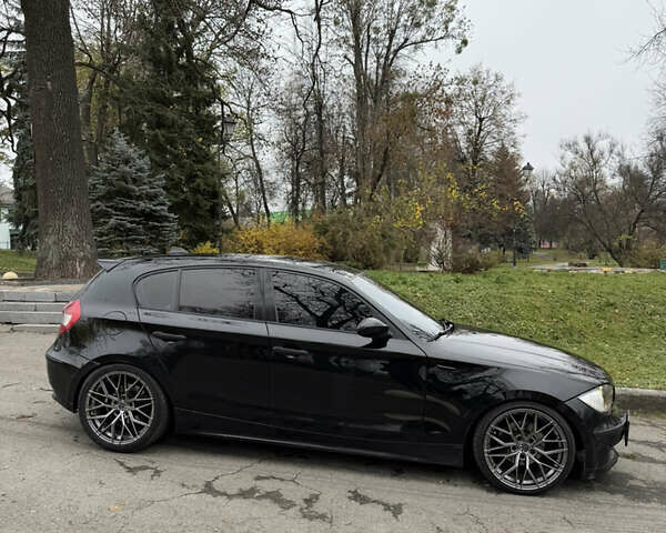 Чорний БМВ 1 Серія, об'ємом двигуна 2 л та пробігом 380 тис. км за 7500 $, фото 4 на Automoto.ua