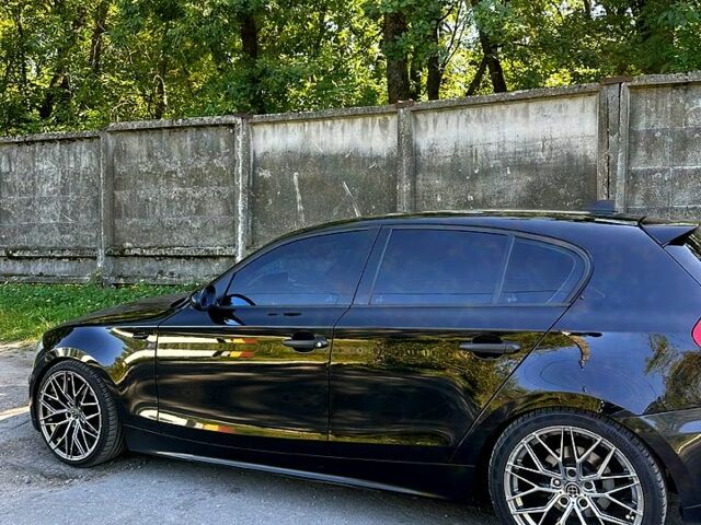 Чорний БМВ 1 Серія, об'ємом двигуна 2 л та пробігом 384 тис. км за 7500 $, фото 1 на Automoto.ua