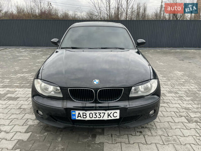 Черный БМВ 1 Серия, объемом двигателя 2 л и пробегом 398 тыс. км за 5550 $, фото 4 на Automoto.ua