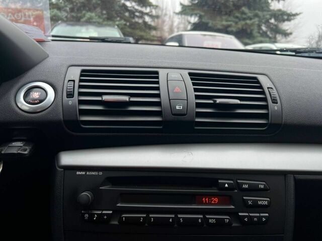 Черный БМВ 1 Серия, объемом двигателя 1.6 л и пробегом 250 тыс. км за 5300 $, фото 10 на Automoto.ua