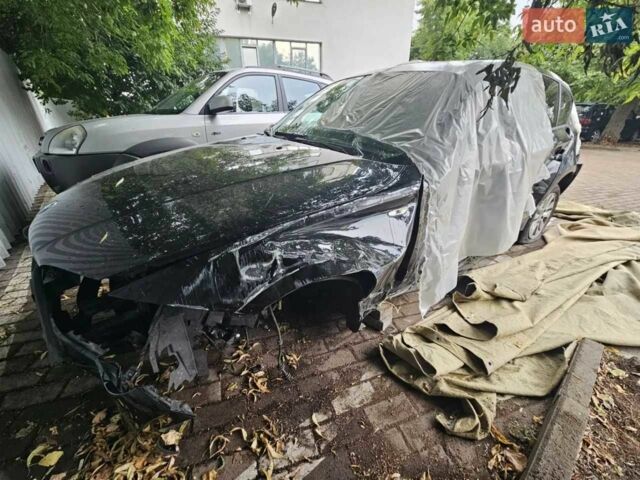 Черный БМВ 1 Серия, объемом двигателя 2 л и пробегом 178 тыс. км за 2377 $, фото 10 на Automoto.ua