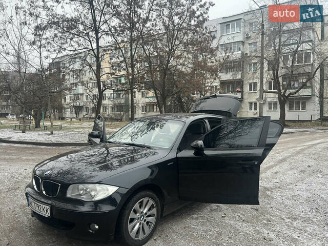 Черный БМВ 1 Серия, объемом двигателя 1.6 л и пробегом 320 тыс. км за 6000 $, фото 1 на Automoto.ua