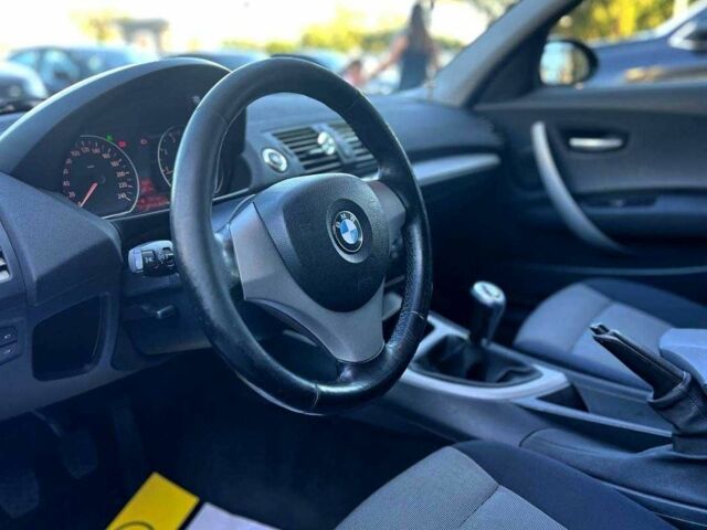 Черный БМВ 1 Серия, объемом двигателя 1.6 л и пробегом 281 тыс. км за 6300 $, фото 9 на Automoto.ua