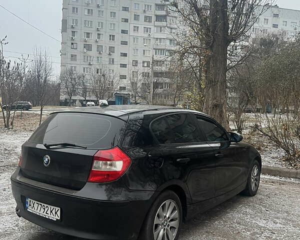 Черный БМВ 1 Серия, объемом двигателя 1.6 л и пробегом 320 тыс. км за 6000 $, фото 4 на Automoto.ua