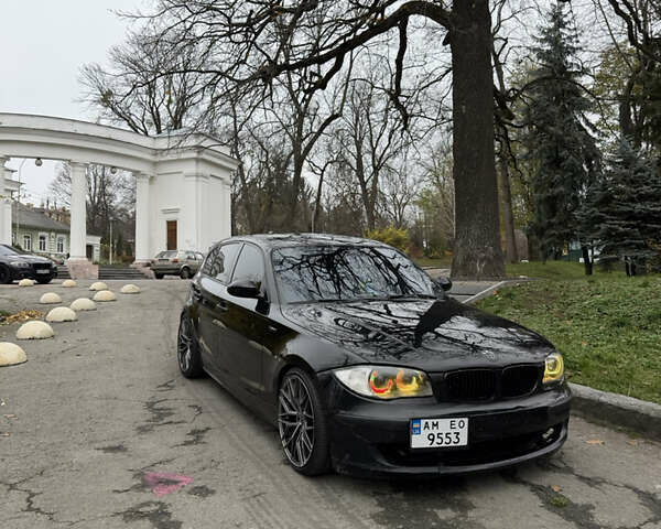 Чорний БМВ 1 Серія, об'ємом двигуна 2 л та пробігом 380 тис. км за 7500 $, фото 3 на Automoto.ua