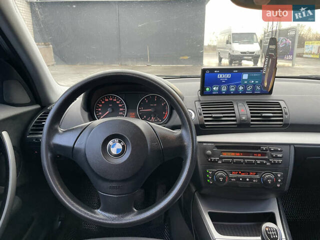 Черный БМВ 1 Серия, объемом двигателя 2 л и пробегом 398 тыс. км за 5550 $, фото 24 на Automoto.ua