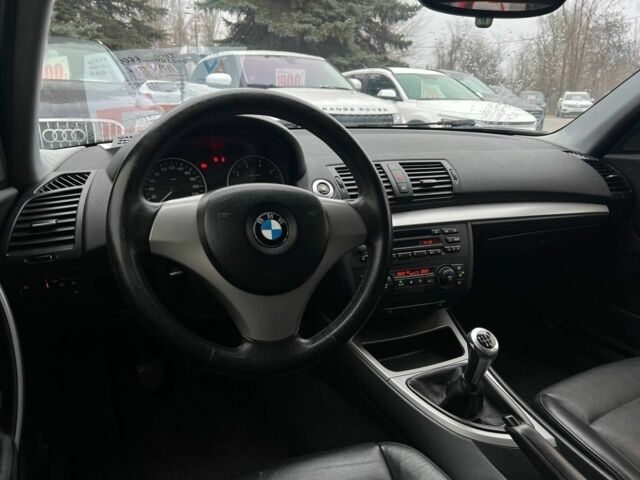 Черный БМВ 1 Серия, объемом двигателя 1.6 л и пробегом 250 тыс. км за 5300 $, фото 16 на Automoto.ua