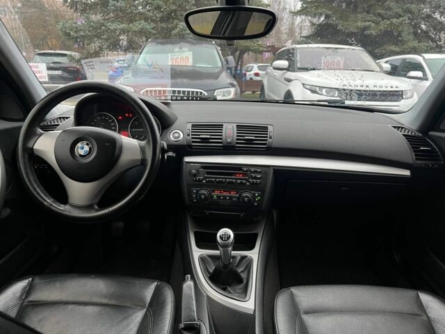 Черный БМВ 1 Серия, объемом двигателя 1.6 л и пробегом 250 тыс. км за 5300 $, фото 9 на Automoto.ua