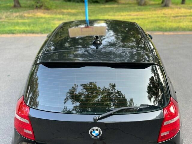 Черный БМВ 1 Серия, объемом двигателя 2 л и пробегом 334 тыс. км за 6500 $, фото 3 на Automoto.ua