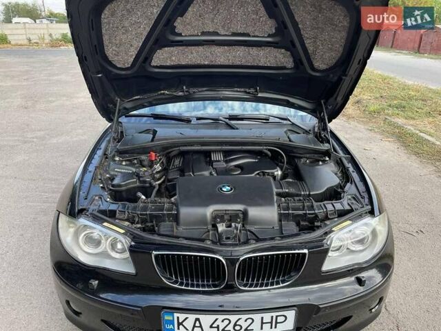 Черный БМВ 1 Серия, объемом двигателя 2 л и пробегом 200 тыс. км за 7400 $, фото 7 на Automoto.ua