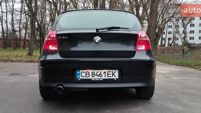 Черный БМВ 1 Серия, объемом двигателя 2 л и пробегом 205 тыс. км за 5600 $, фото 9 на Automoto.ua
