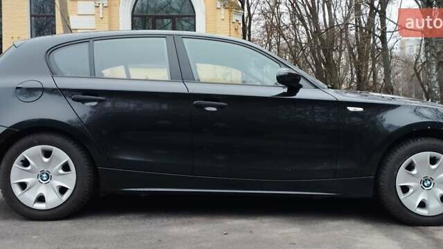 Черный БМВ 1 Серия, объемом двигателя 2 л и пробегом 205 тыс. км за 5600 $, фото 3 на Automoto.ua