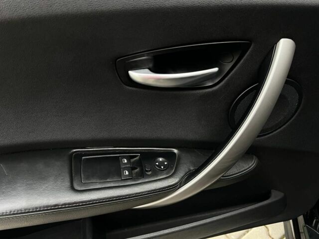 Черный БМВ 1 Серия, объемом двигателя 1.6 л и пробегом 250 тыс. км за 5300 $, фото 8 на Automoto.ua