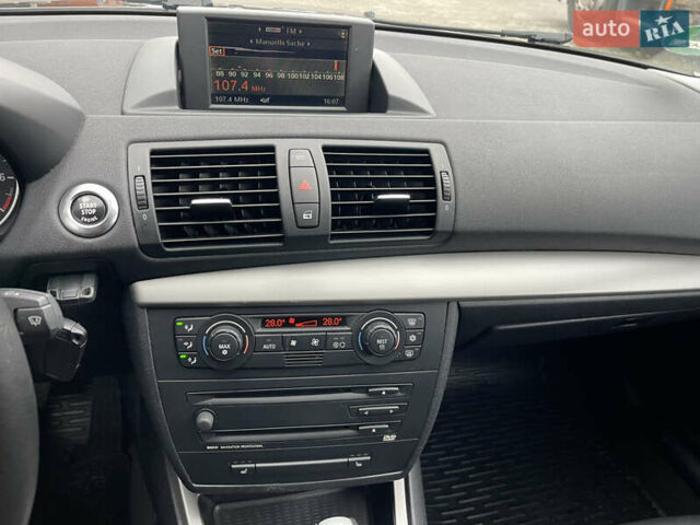 Черный БМВ 1 Серия, объемом двигателя 2 л и пробегом 229 тыс. км за 7750 $, фото 59 на Automoto.ua