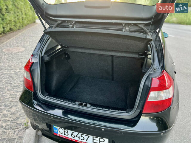 Черный БМВ 1 Серия, объемом двигателя 2 л и пробегом 275 тыс. км за 5800 $, фото 16 на Automoto.ua