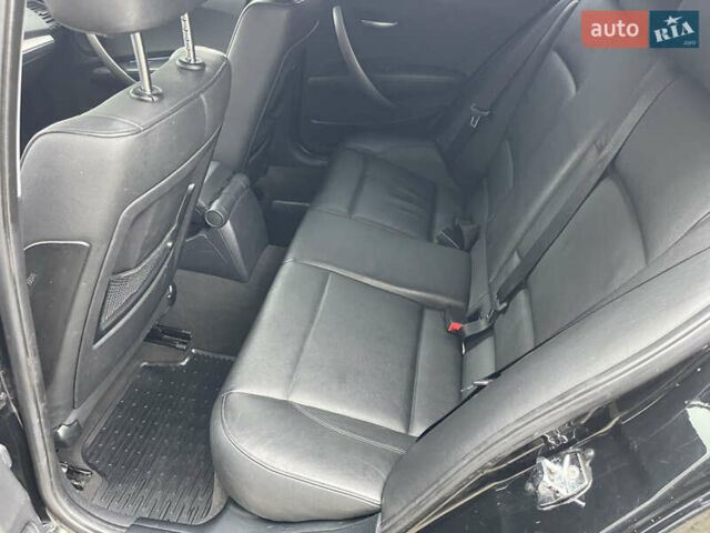 Черный БМВ 1 Серия, объемом двигателя 2 л и пробегом 229 тыс. км за 7750 $, фото 41 на Automoto.ua