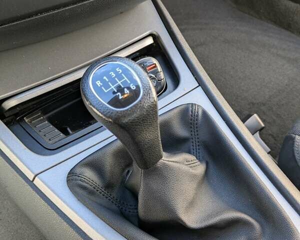 Чорний БМВ 1 Серія, об'ємом двигуна 1.6 л та пробігом 238 тис. км за 6400 $, фото 16 на Automoto.ua