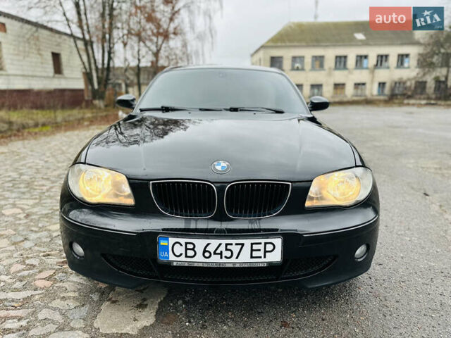 Черный БМВ 1 Серия, объемом двигателя 2 л и пробегом 273 тыс. км за 6300 $, фото 9 на Automoto.ua