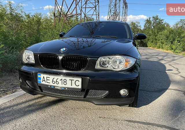 Черный БМВ 1 Серия, объемом двигателя 1.6 л и пробегом 247 тыс. км за 8800 $, фото 6 на Automoto.ua